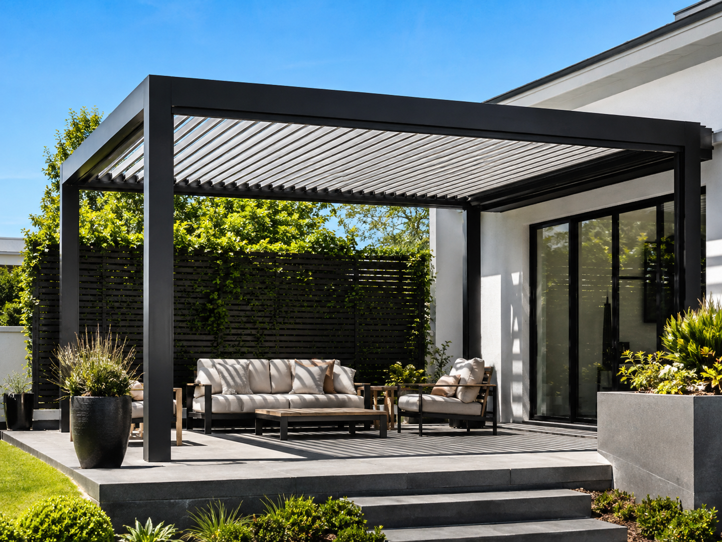 Bioklimatikus pergola a kényelmes teraszért